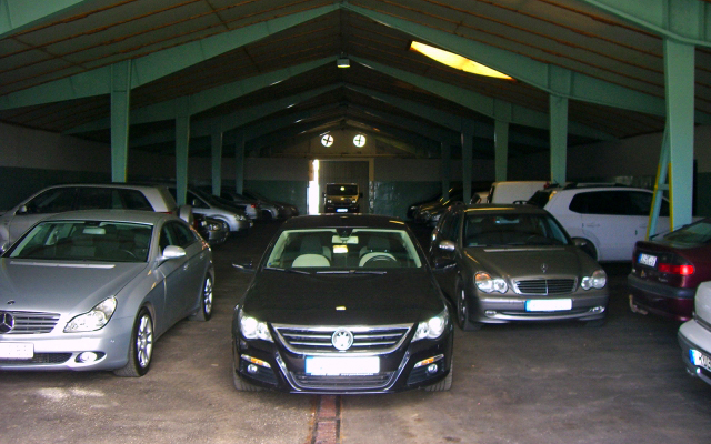 Biztonságos reptéri parkolás