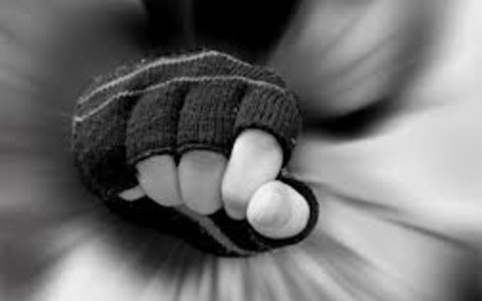 Súlyos testi sértés Mátranovákon