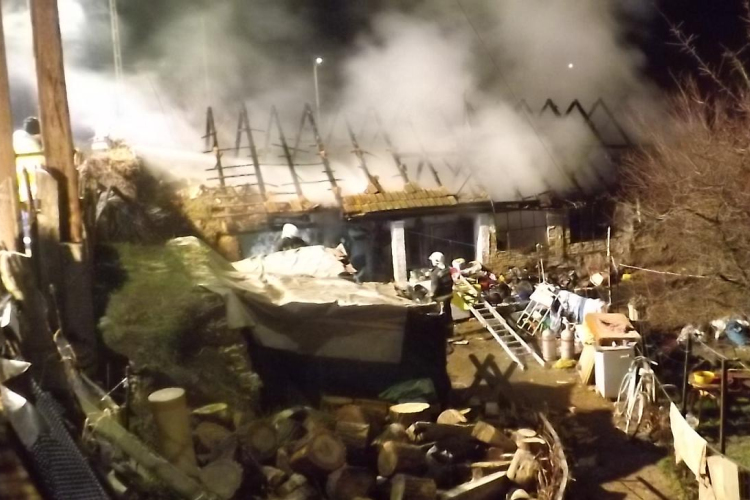 Halálos kimenetelű tűz volt az éjjel Bátonyterenyén