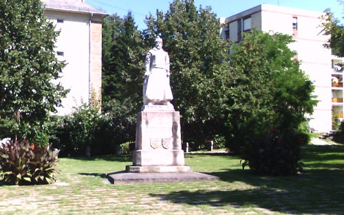 Gliwicében felavatták a salgótarjáni Báthori-szobor másolatát