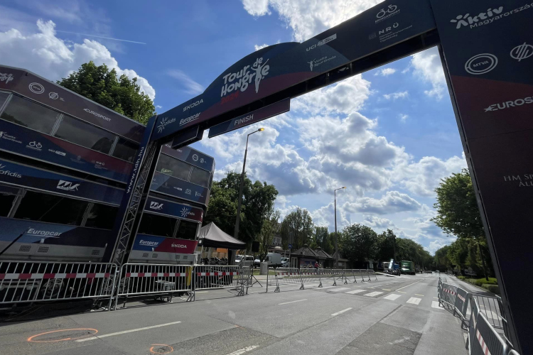 Útinform: forgalomkorlátozások lesznek a Tour de Hongrie kerékpáros körverseny miatt.
