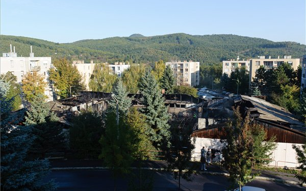 Eltakarították a salgótarjáni csokoládégyár romjait