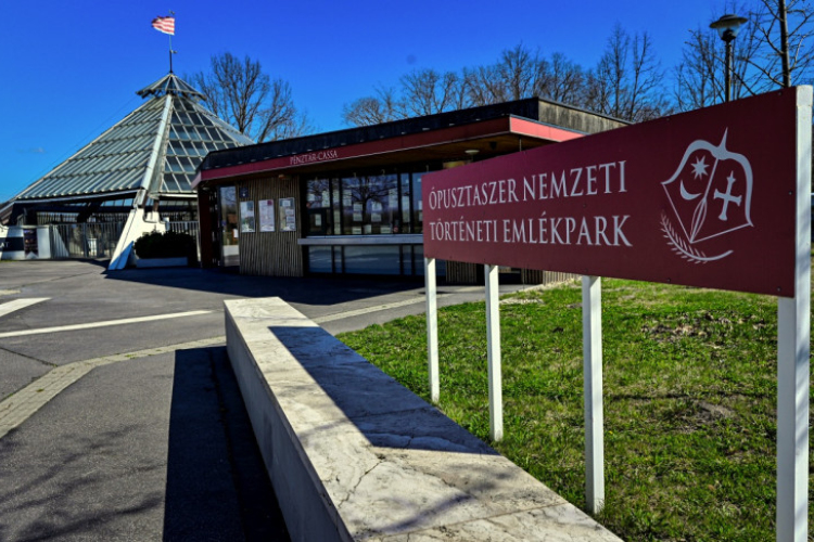 Nemzeti Történeti Emlékpark - Ópusztaszer