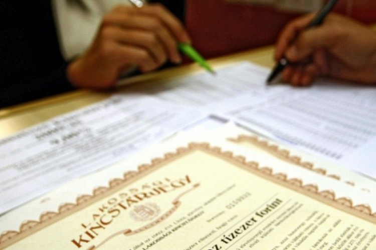 Hamis kincstárjegyet akart beváltani