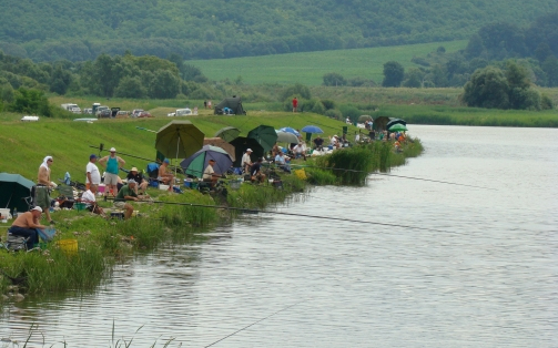 Horgászversenyt rendeztek a rendőrök Maconkán