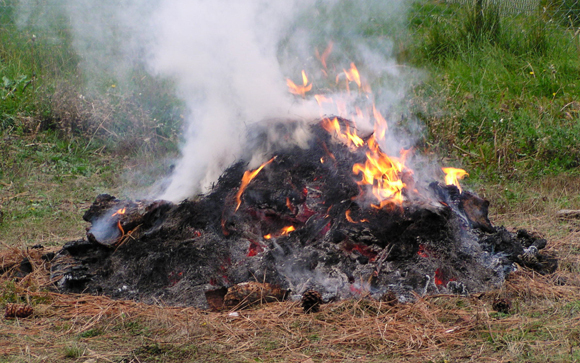 Csínján bánjunk a szabadtéri tűzgyújtással!