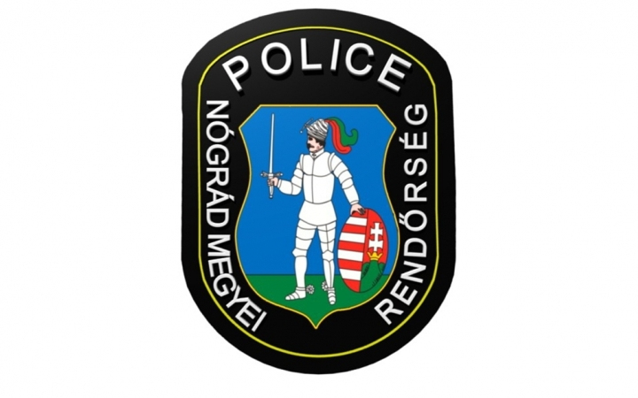 Gyógyszereket, új pszichoaktív anyagokat árultak