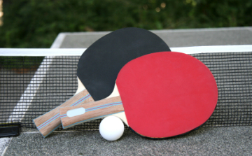 Éjszaka pingpongoztak Drégelypalánkon