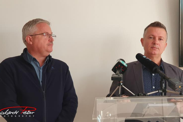 Tolnai Sándor és Fenyvesi Gábor által megtartott, Fidesz-KDNP salgótarjáni frakció sajtótájékoztató