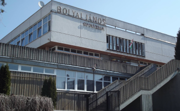 Az ország legjobb száz középiskolája között a Bolyai