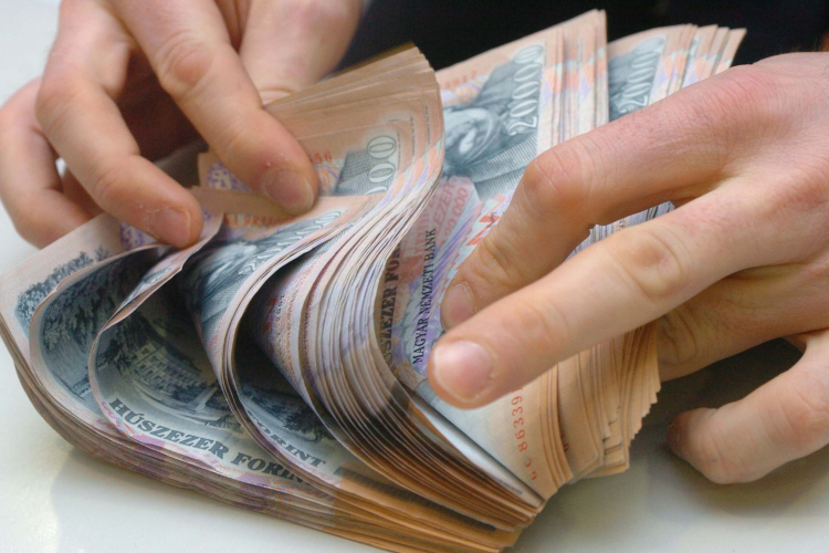 Hogyan nullázzuk ki bankköltségeinket? Egy működő megoldás