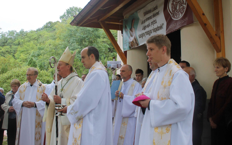 Szent László Emlékév Ságújfaluban