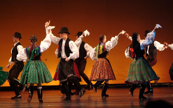 Kuratóriumi megbízások