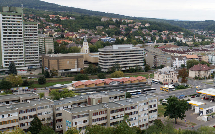 Társadalmi egyeztetés