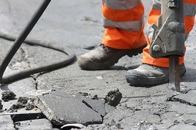 NFM: jól halad az idei komplex útfelújítási program