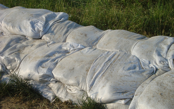 Nyolc utcát homokzsákokkal védenek Balassagyarmaton