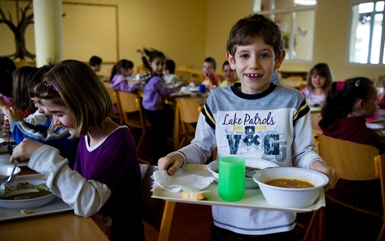 A közétkeztetést speciális étrend esetén is az önkormányzatnak kell biztosítania