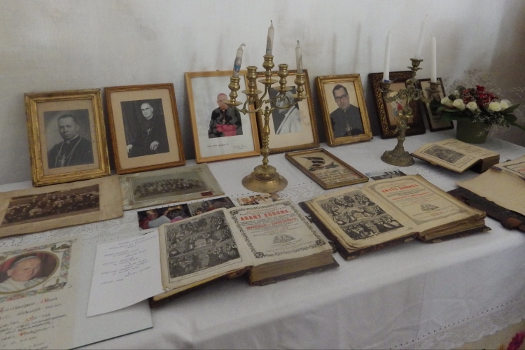 Egyházi relikviák kiállítása