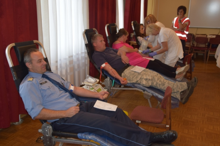 Véradás a rendőrségen