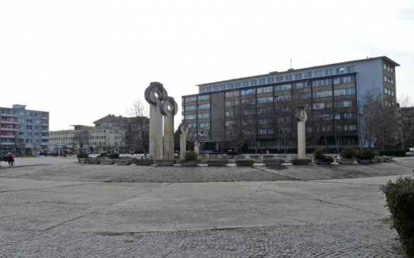 Losonc visszavásárolja a sportcsarnokot