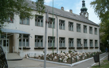 Lipthay Béla-emléknapot rendeznek Szécsényben