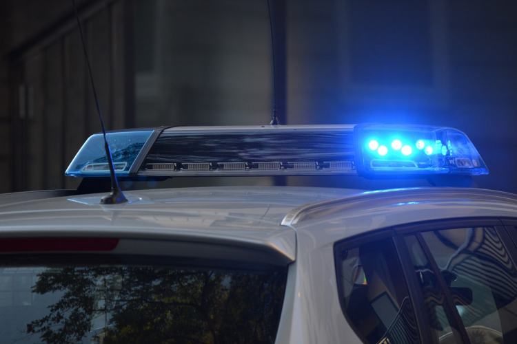 Négy embert megsebesített egy lövöldöző Pozsonyban, a rendőrök lelőtték