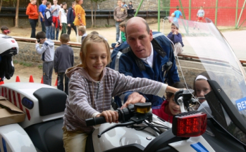 „KRESZ-FESZT” a gyerekeknek Salgótarjánban