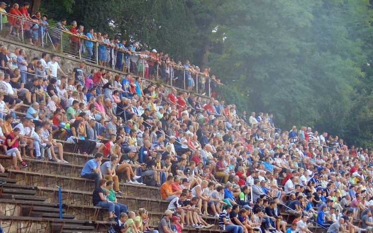 2600 néző előtt játszott döntetlent a Somos SE