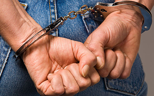 Elfogták a körözött férfit