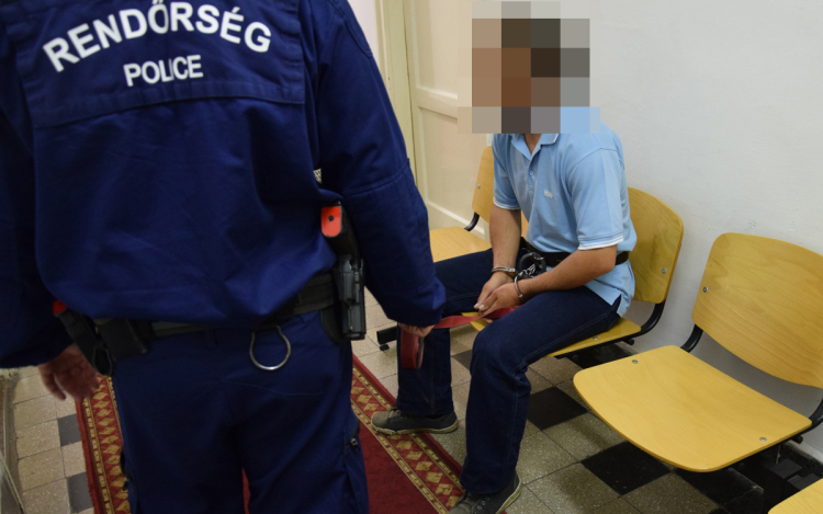 Elfogták a terrorcselekmény miatt körözött férfit - videóval