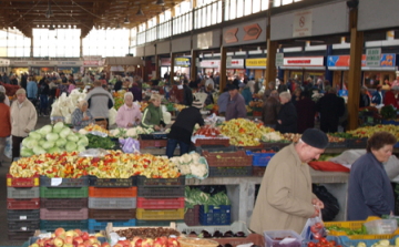 Vasárnaponként is nyitva lesz a salgótarjáni piac