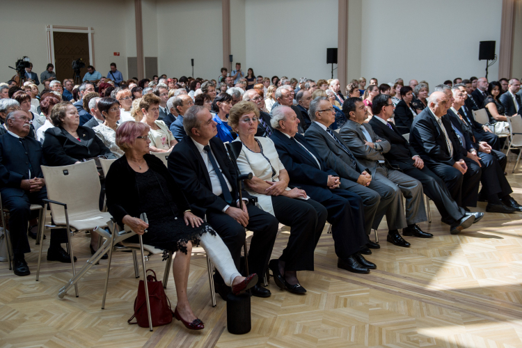 Batthyányi Strattmann díjat kapott Nadim doktor