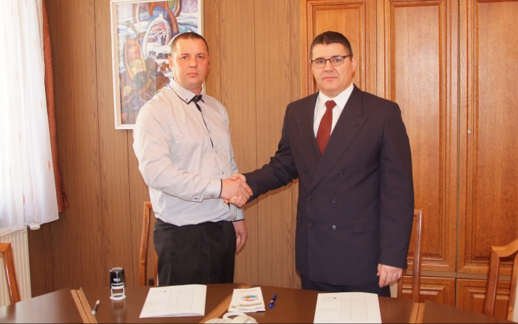 Együttműködés az Ipoly-völgyi Különleges Mentőegyesülettel