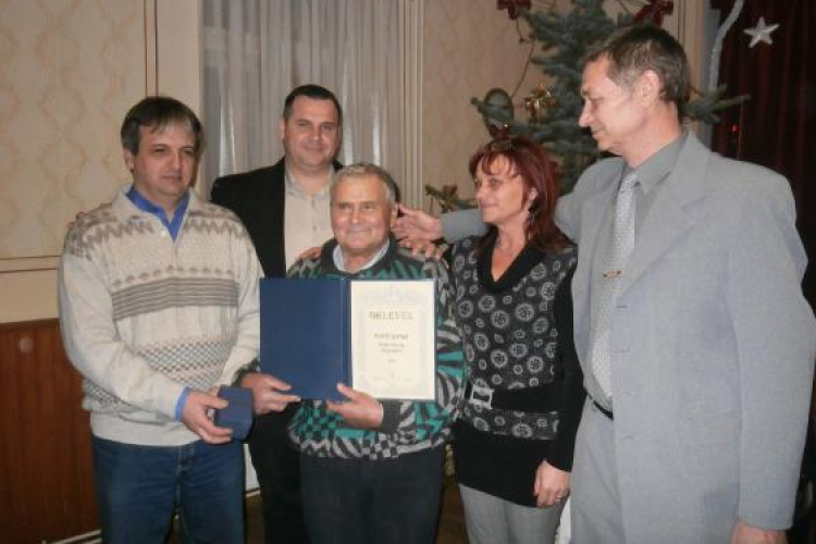 Díszpolgári címet alapítottak Bokorban