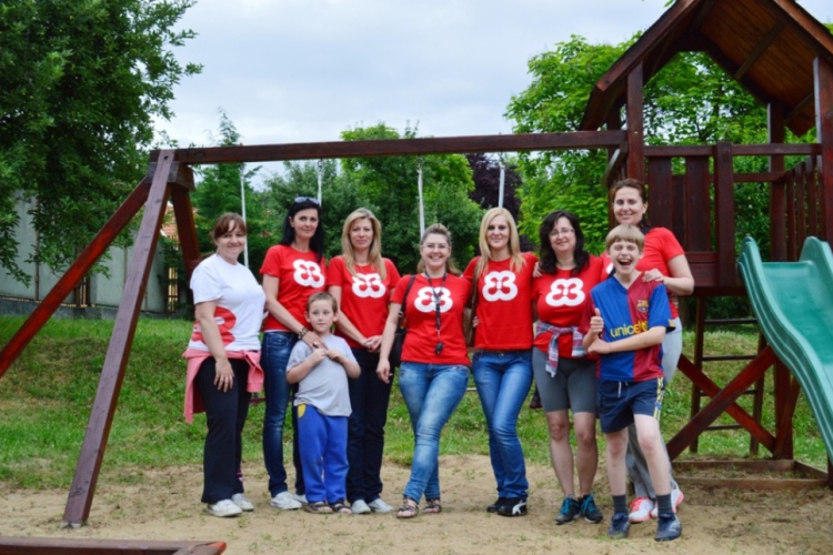 Megszépült a salgótarjáni Megyei Gyermekvédelmi Központ udvara