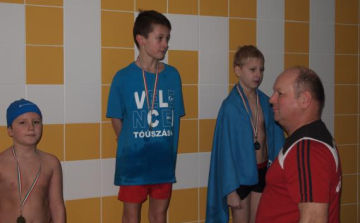 Jól úsztak a bátonyi nebulók a megyei diákolimpián