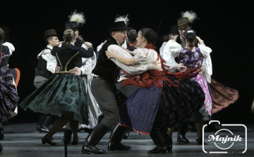 Tapsvihar fogadta a Palóc Madonnákat