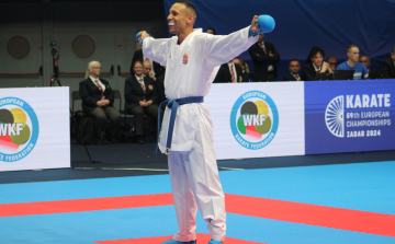 Karate Eb - Tadissi Martial aranyérmes.