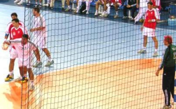 Elicsapattal játszik a döntőbe jutásért a Bgy. Kábel SE