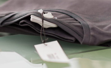 Letépte az áruvédelmi eszközt