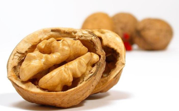 Tetten érték a diótolvajokat