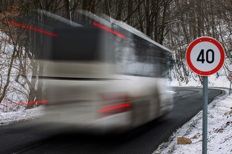 Salgótarján - önnek még nem lett elege ebből? Naponta több ezren ingáznak,
