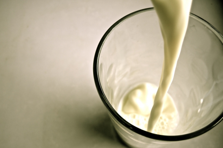 Alacsony zsírtartalmú tej fogyasztásával lassabban nő a felnőtt szervezet biológiai életkora