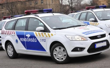 Egymást ijesztgették a garázdák