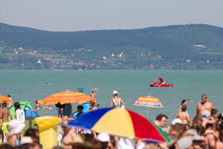 Erős nyári szezonra számít a rendőrség a Balatonnál
