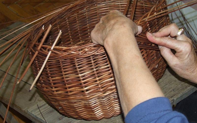 Kosárfonást tanulhatnak