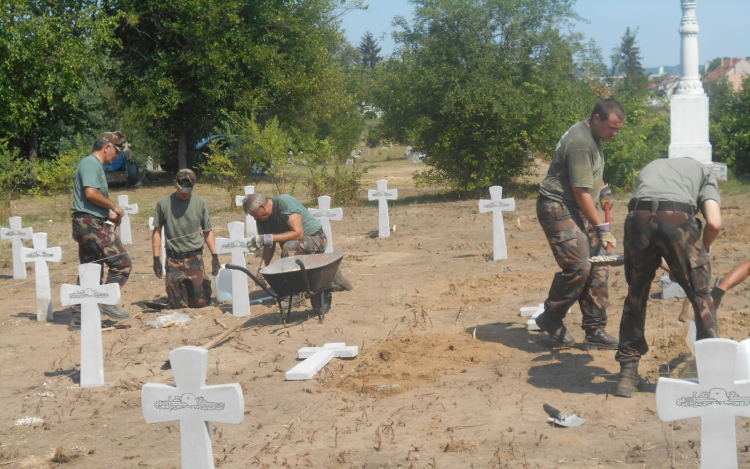 Méltó emlékhely a hős katonáknak Balassagyarmaton