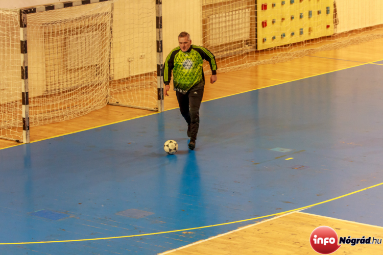 SALGÓTARJÁNI NOSZTALGIA TEREMFOCI TORNA.