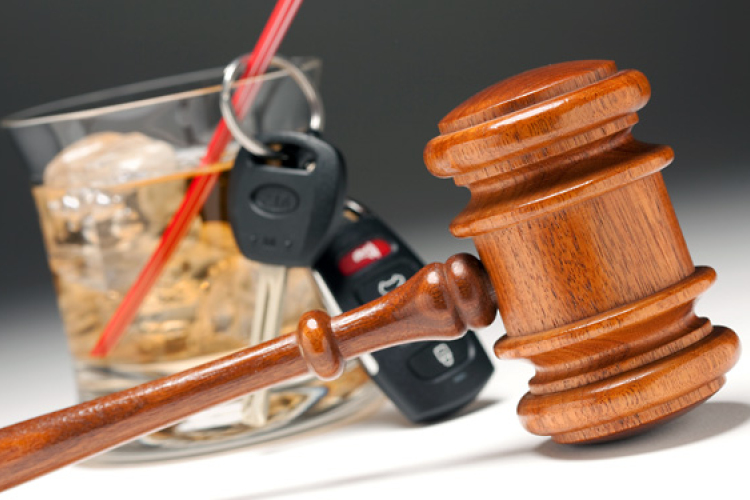 Bíróság előtt felelnek