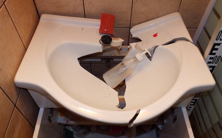 Hétvégi házat törtek fel